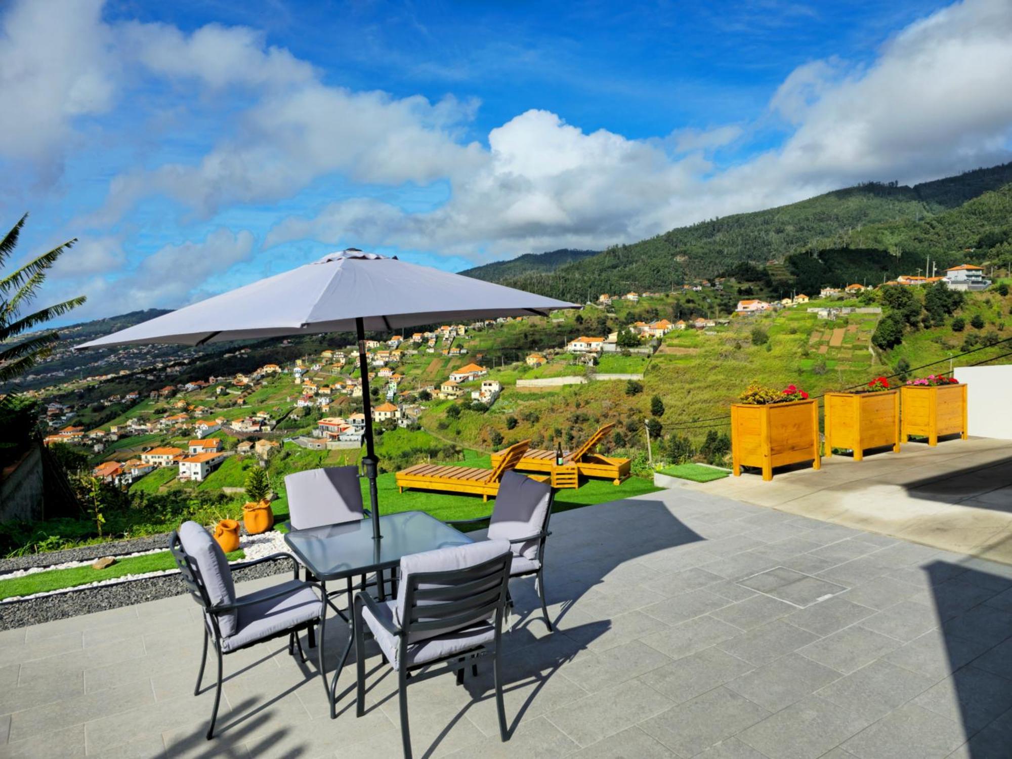 Brand New Private Modern Apartment With Patio And Sea View Calheta  Εξωτερικό φωτογραφία